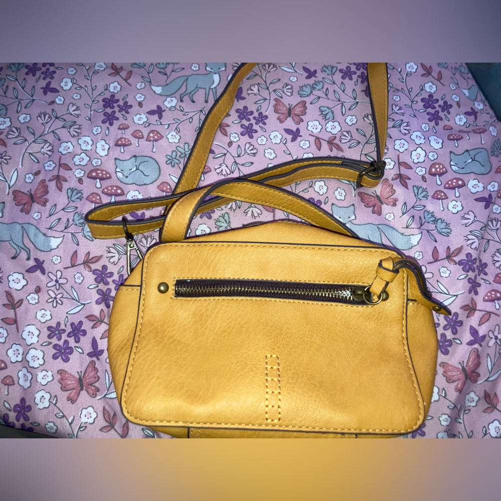 mustard yellow crossbody purse